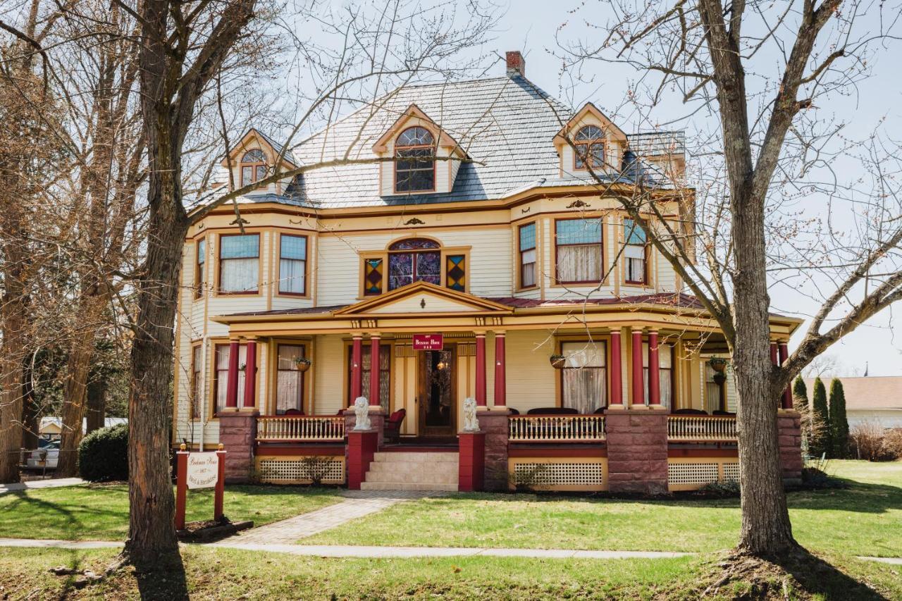 1897 Beekman House Bed And Breakfast Dundee Екстер'єр фото