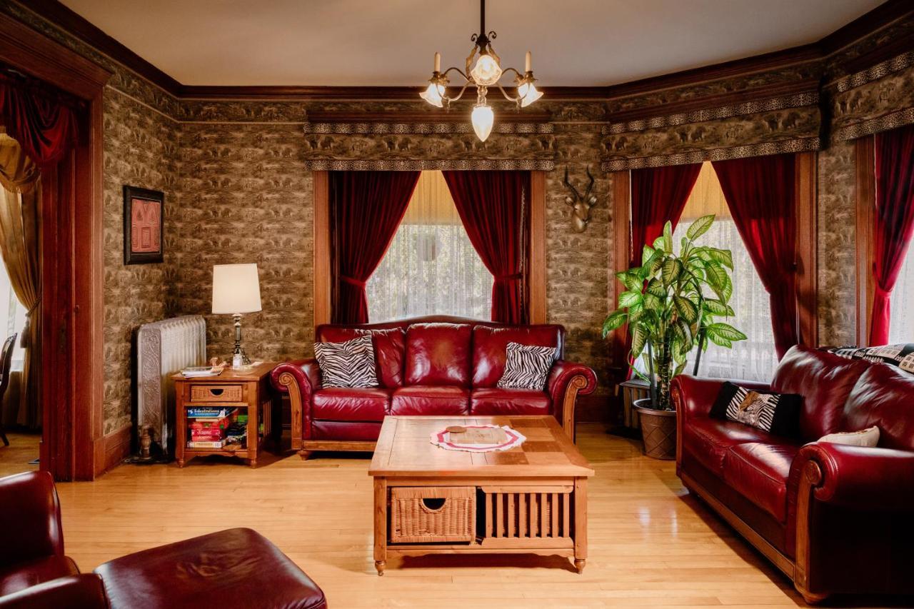 1897 Beekman House Bed And Breakfast Dundee Екстер'єр фото