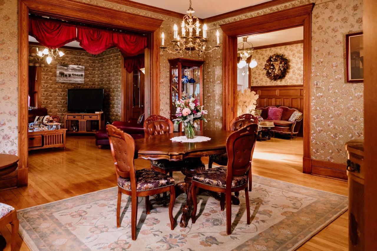 1897 Beekman House Bed And Breakfast Dundee Екстер'єр фото